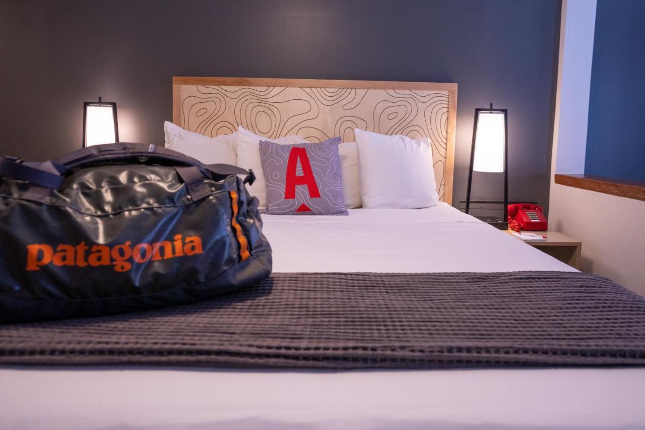 Basecamp Queen