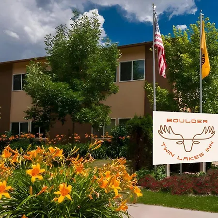 Boulder Twin Lakes Inn-2